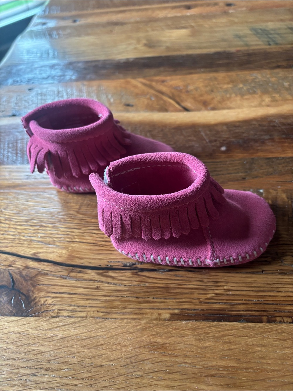 Minnetonka pink Fringe Back Flap Booties size 1